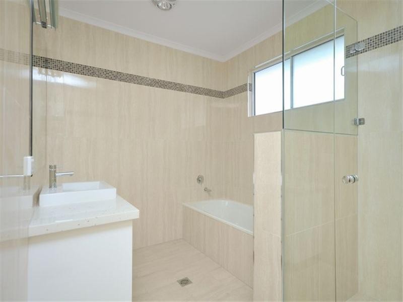 32 Burilda Street, Hendra QLD 4011