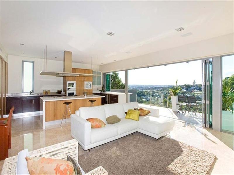 69 Queens Road, Hamilton QLD 4007