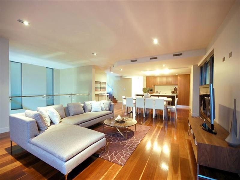 69 Queens Road, Hamilton QLD 4007