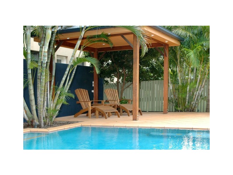 6 Alexandra Road, Ascot QLD 4007