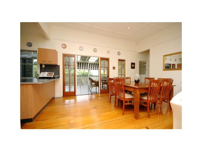 6 Alexandra Road, Ascot QLD 4007