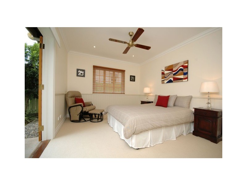 6 Alexandra Road, Ascot QLD 4007