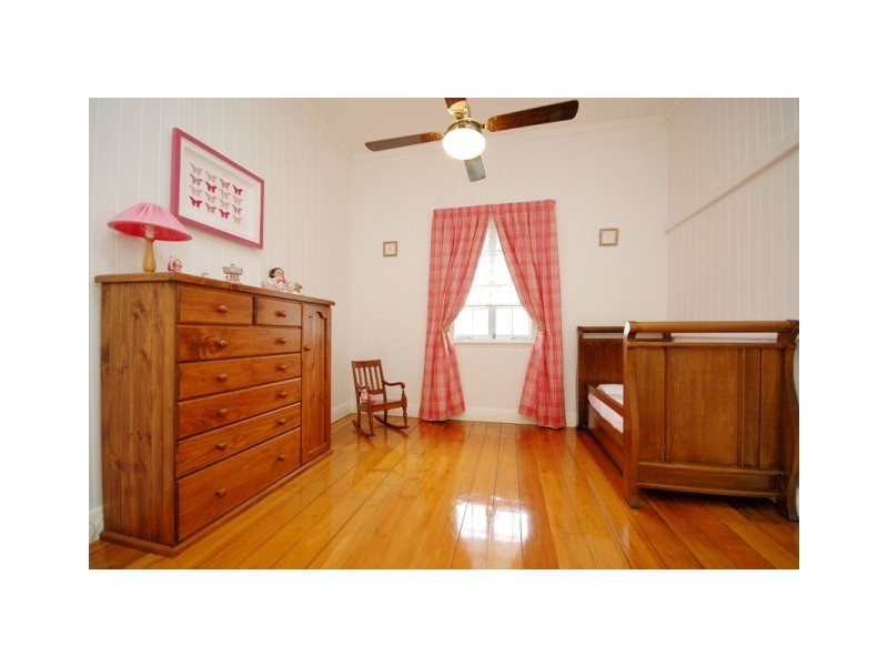 6 Alexandra Road, Ascot QLD 4007