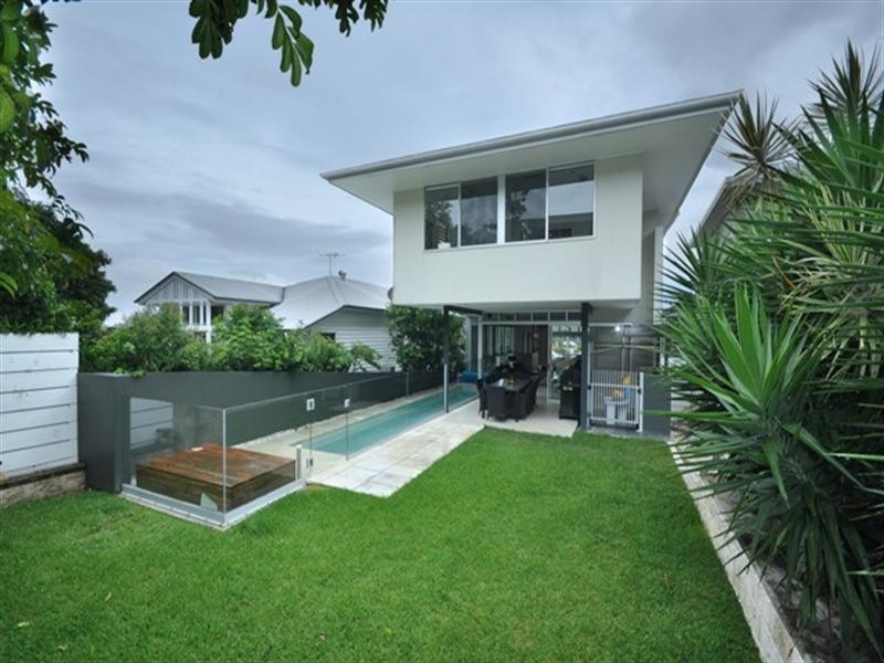 24 Angliss Street, Wilston QLD 4051