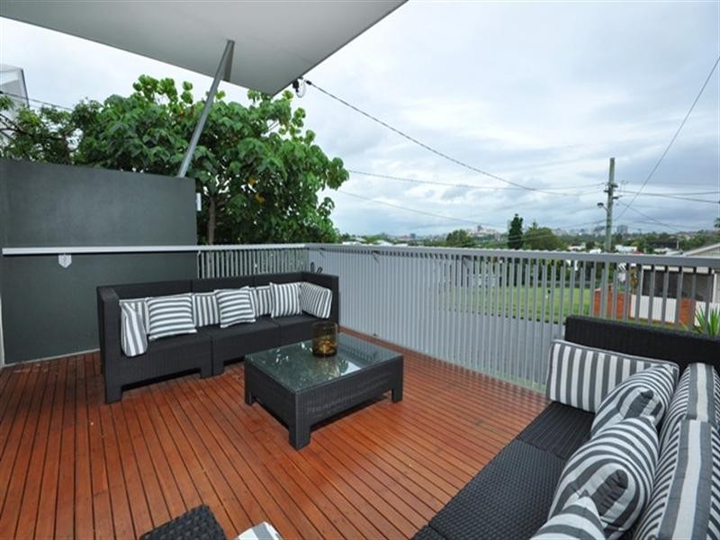 24 Angliss Street, Wilston QLD 4051