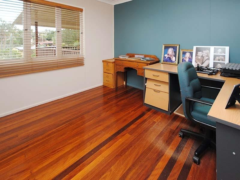 19 Alkoomi Avenue, Ferny Hills QLD 4055