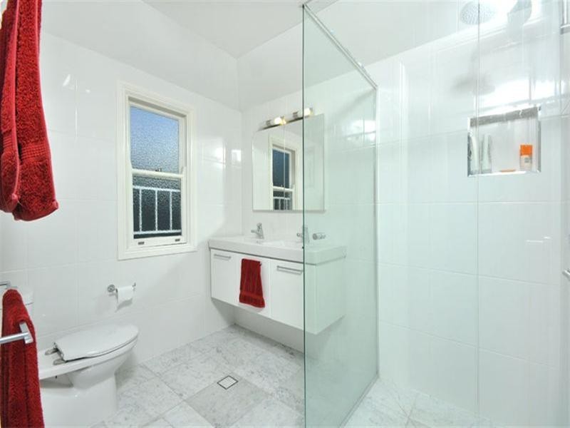 1 Mayfield Street, Ascot QLD 4007