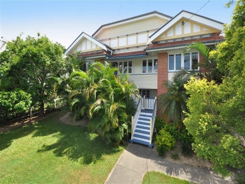 46 Riverton Street, Clayfield QLD 4011