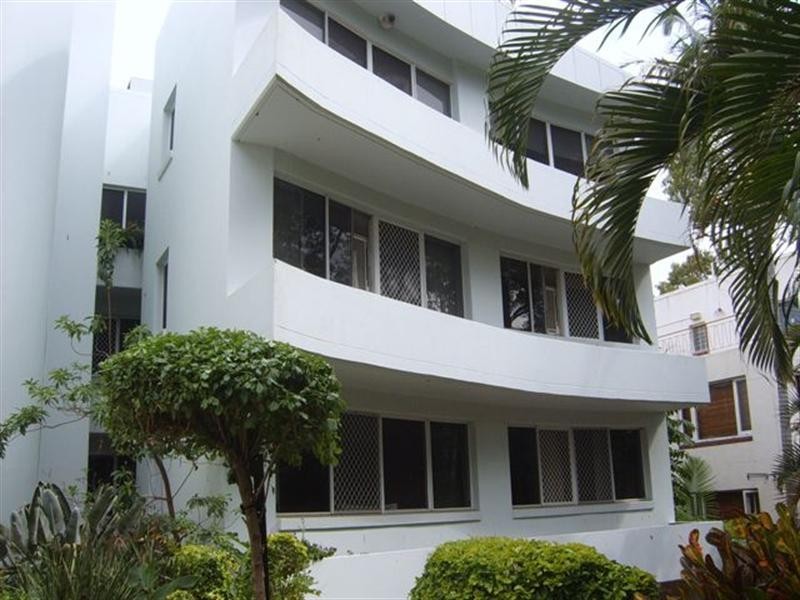 8/9 Dudley Street, Highgate Hill QLD 4101