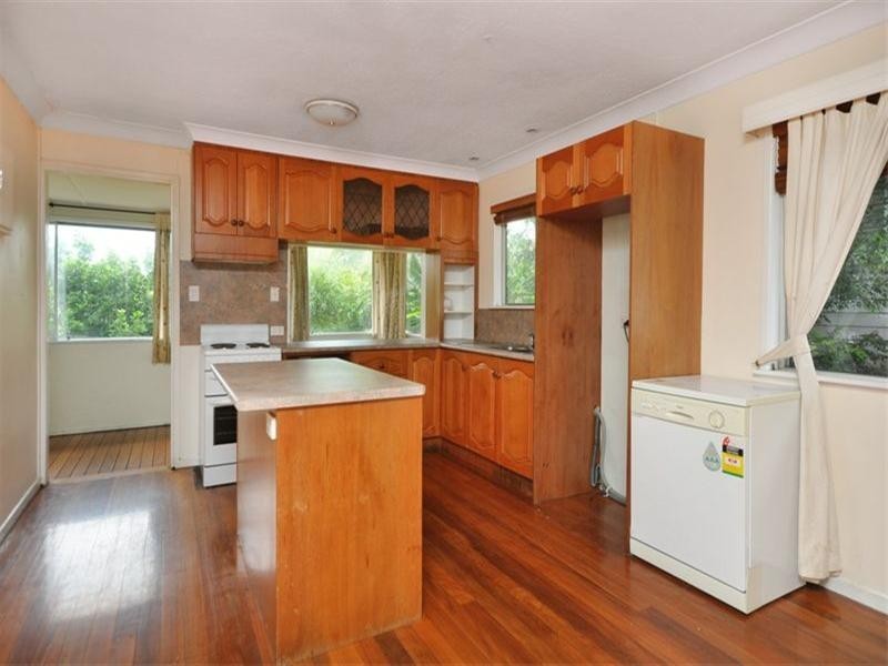 10 Noel Street, Hendra QLD 4011