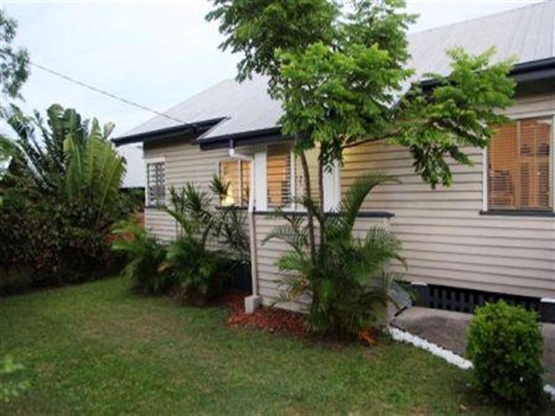 272 Hamilton Road, Chermside QLD 4032