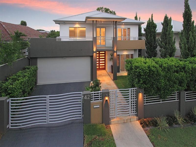 42 Ascot Street, Ascot QLD 4007