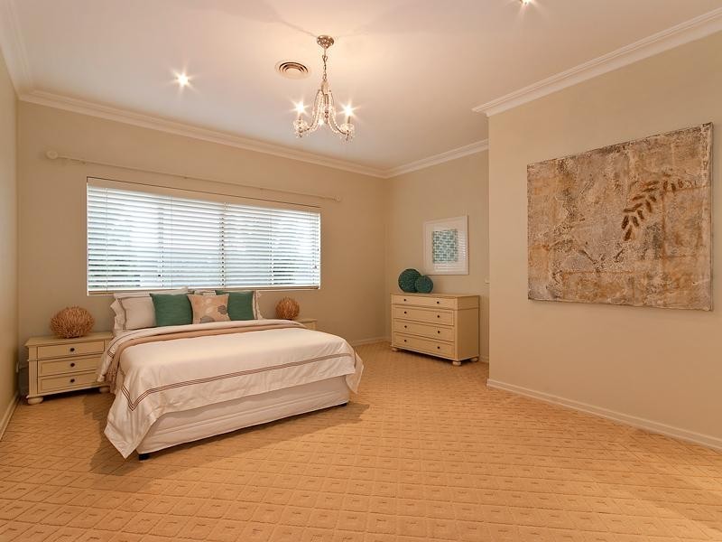 42 Ascot Street, Ascot QLD 4007