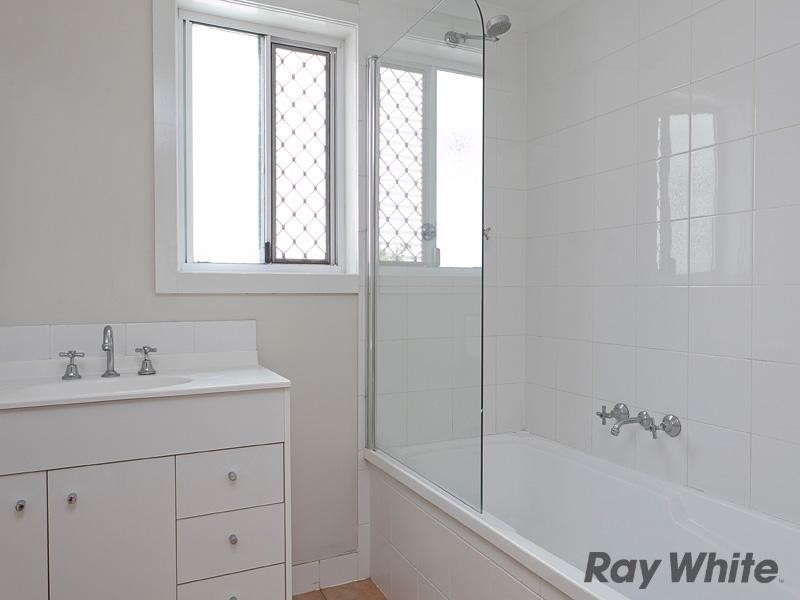 55 Rosemount Terrace, Windsor QLD 4030