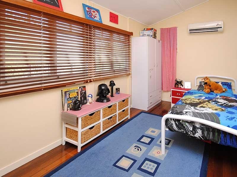 37 Oates Parade, Northgate QLD 4013