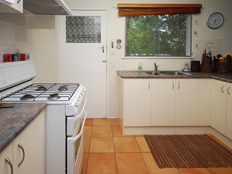 4 Menangle Avenue, Arana Hills QLD 4054