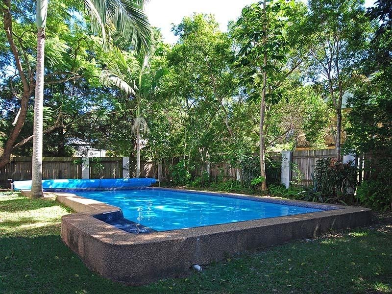 4 Menangle Avenue, Arana Hills QLD 4054