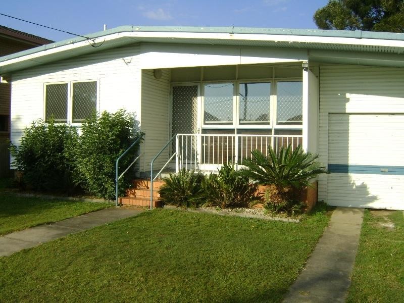 15 Winchester, Hamilton QLD 4007