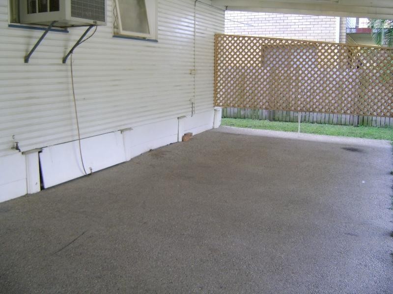 15 Winchester, Hamilton QLD 4007