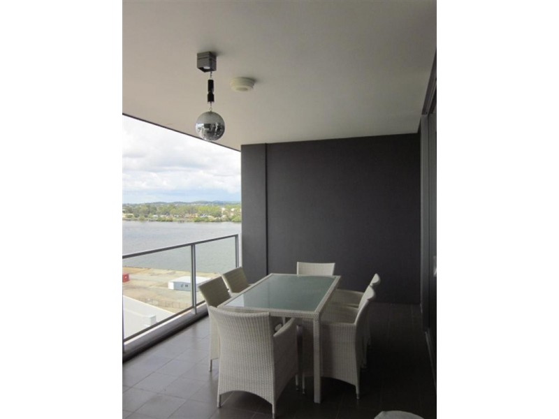 888/43 Hercules Street, Hamilton QLD 4007