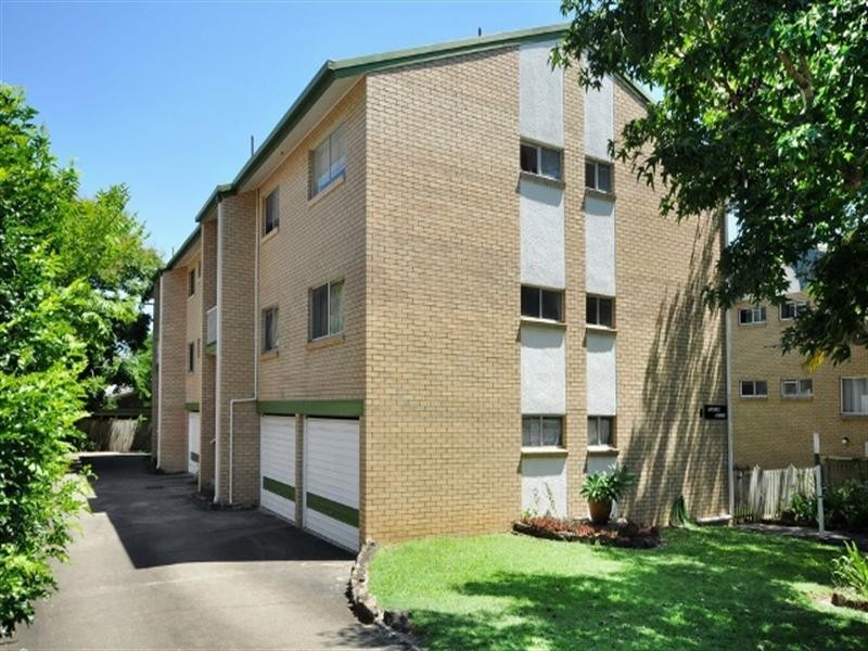 4/9 Denham Street, Clayfield QLD 4011