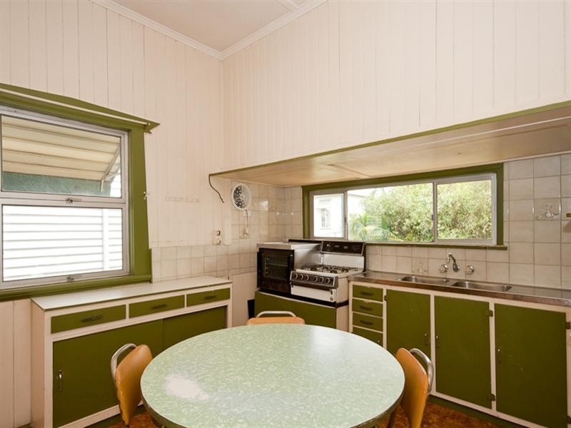 119 Lodge Road, Wooloowin QLD 4030