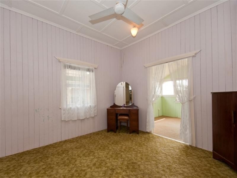 119 Lodge Road, Wooloowin QLD 4030