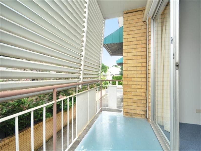 2/33 Queens Road, Clayfield QLD 4011