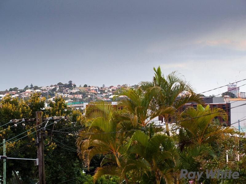 52 Garrick Terrace, Herston QLD 4006