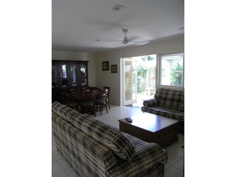 23 Agnes Street, Albion QLD 4010