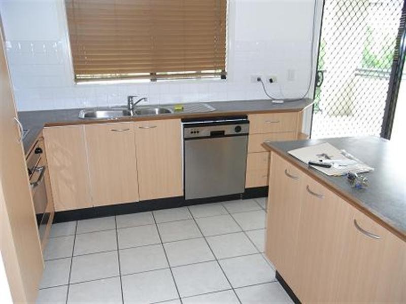 2/85 Stevenson Street, Ascot QLD 4007