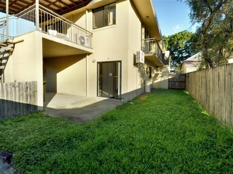 6/574 Kingsford Smith Drive, Hamilton QLD 4007