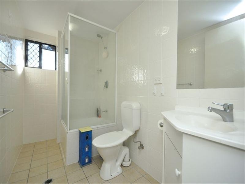 6/574 Kingsford Smith Drive, Hamilton QLD 4007