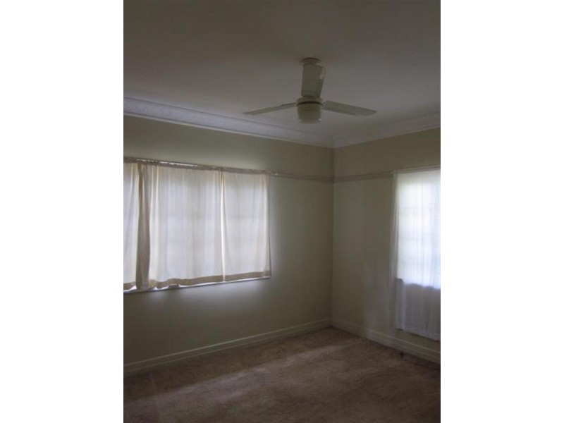 Wavell Heights QLD 4012