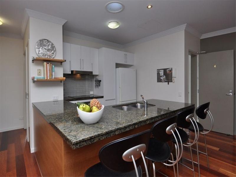 6/16 Cadell Street, Toowong QLD 4066