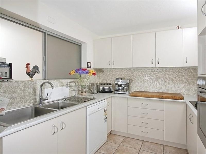 8/28 Little Street, Albion QLD 4010