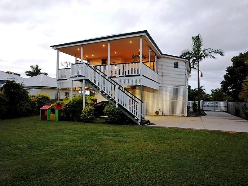 37 Oates Parade, Northgate QLD 4013