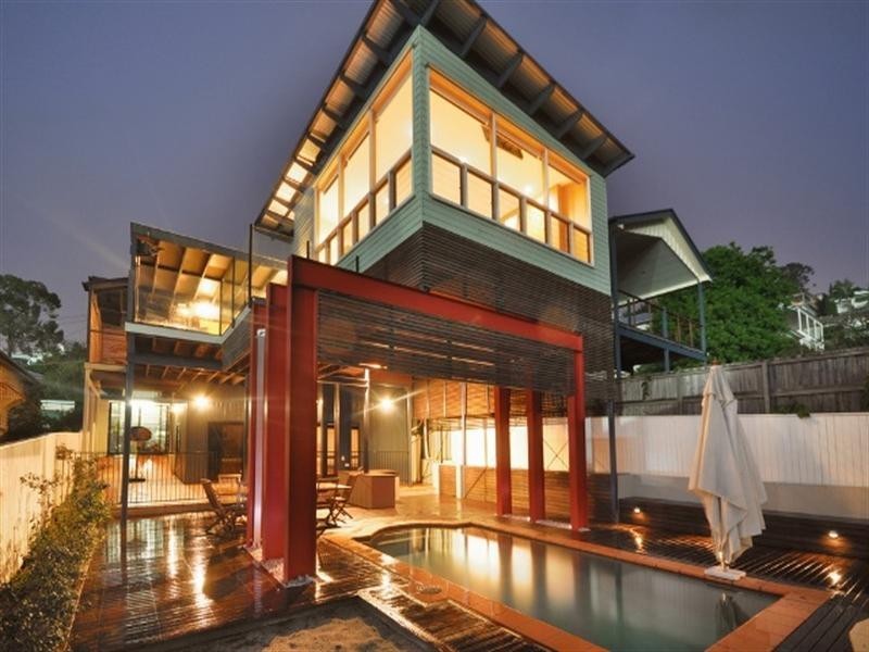 17 Atkinson Street, Hamilton QLD 4007