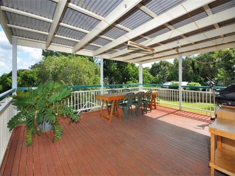 16 Harrow Street, Nundah QLD 4012