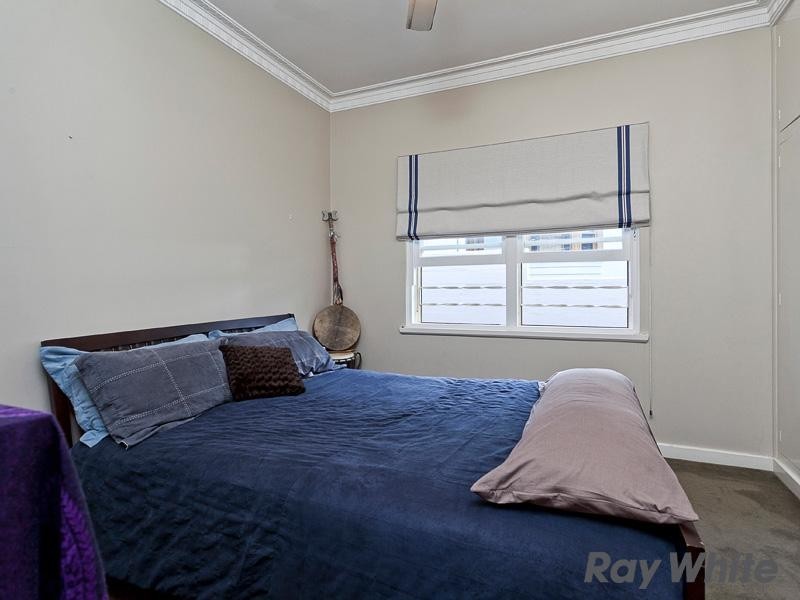 9 London Road, Clayfield QLD 4011