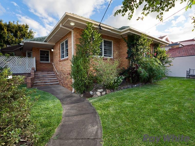 9 London Road, Clayfield QLD 4011