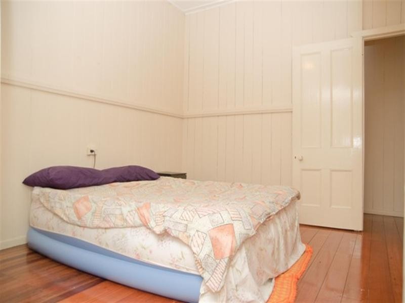 16 Gadara Street, Hendra QLD 4011