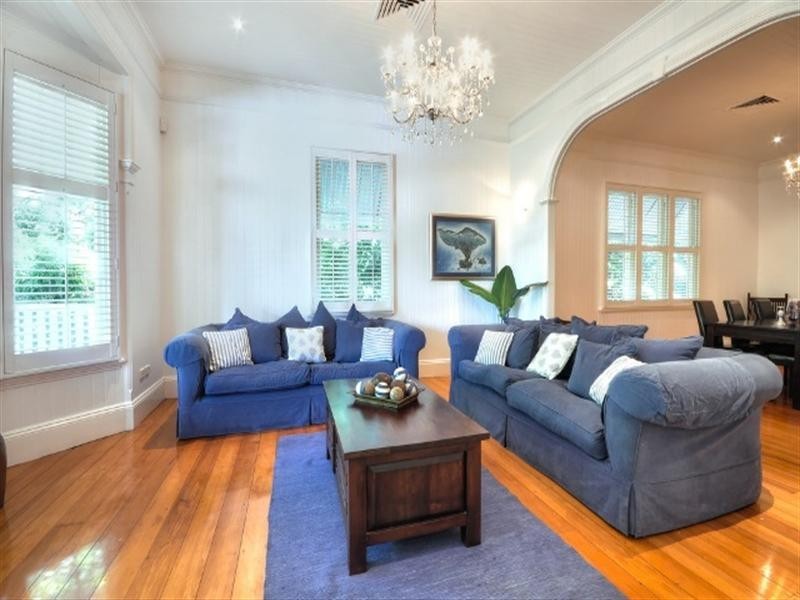 124 Alexandra Road, Clayfield QLD 4011