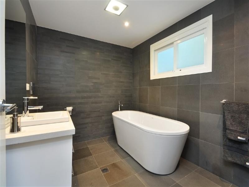 124 Alexandra Road, Clayfield QLD 4011