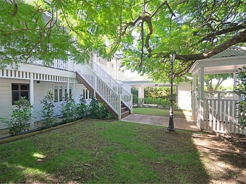 124 Alexandra Road, Clayfield QLD 4011