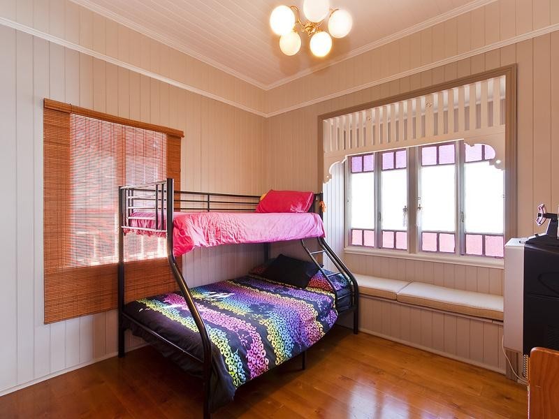 58 Dansie Street, Greenslopes QLD 4120