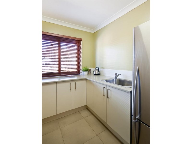 58 Dansie Street, Greenslopes QLD 4120