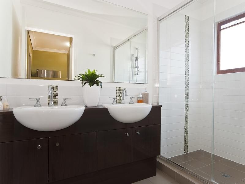 58 Dansie Street, Greenslopes QLD 4120