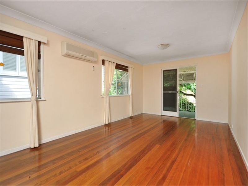 10 Noel Street, Hendra QLD 4011