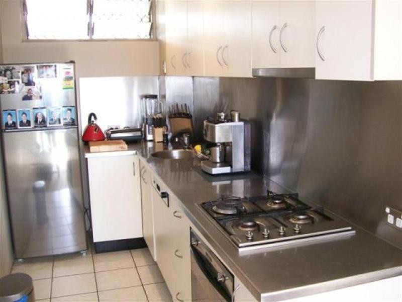 17/72 Markwell Street, Hamilton QLD 4007